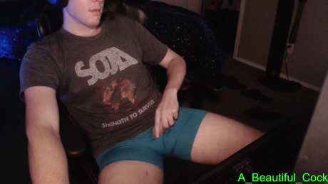 a_beautiful_cock  23-12-2021